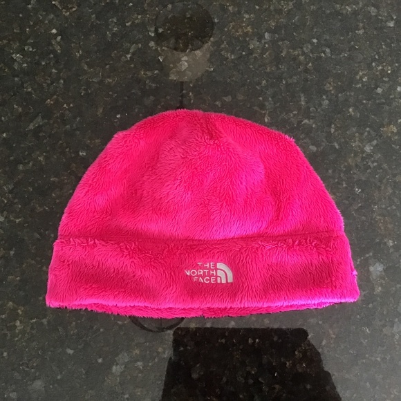 Girls North Face Hat | Poshmark